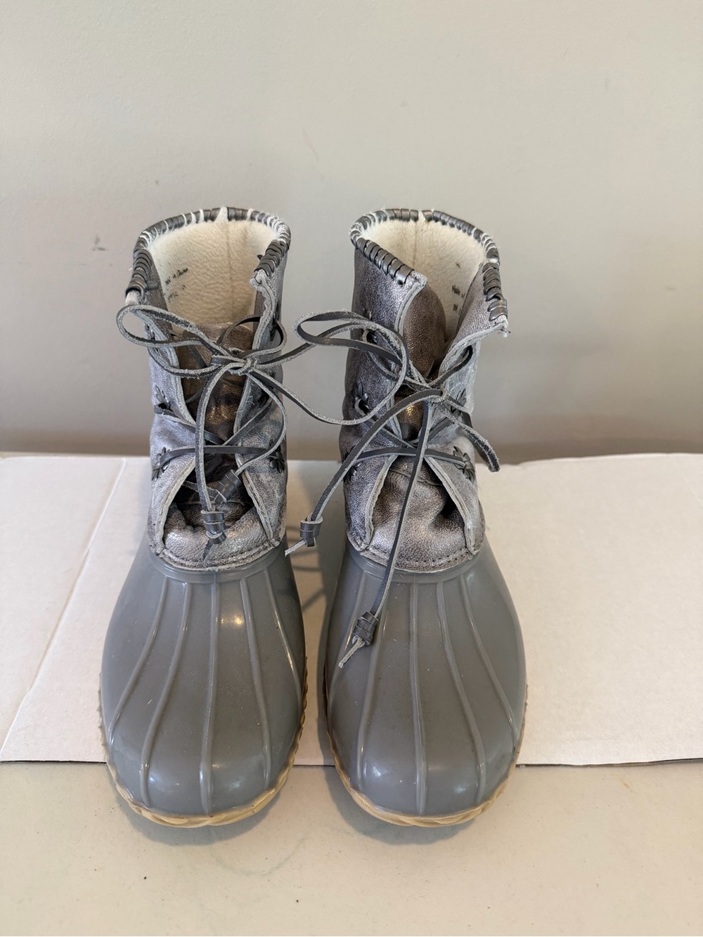 Jack Rogers Chloe Metallic Duck Boots Silver Gray Size 8